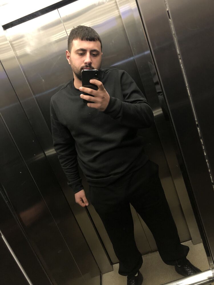  ,   David, 27 ,   ,   