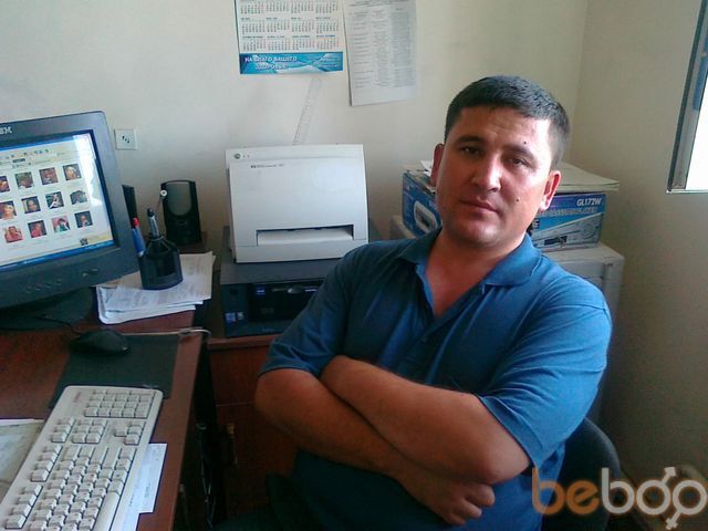  985826  Bahrom, 47 ,    
