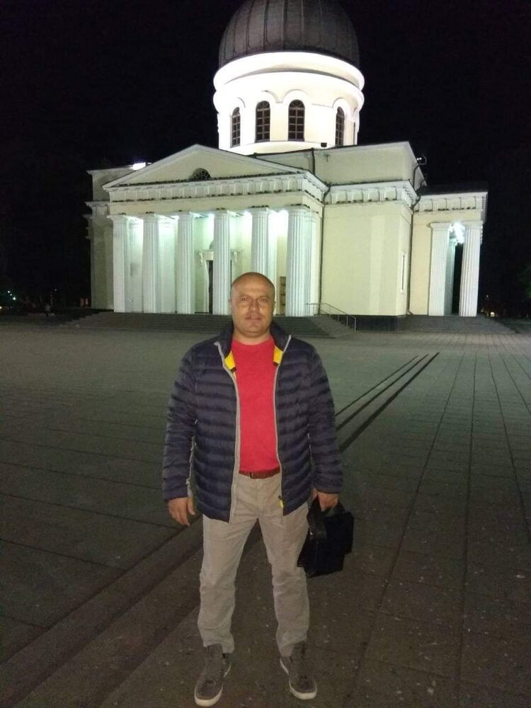  30519436  Viku, 46 ,    