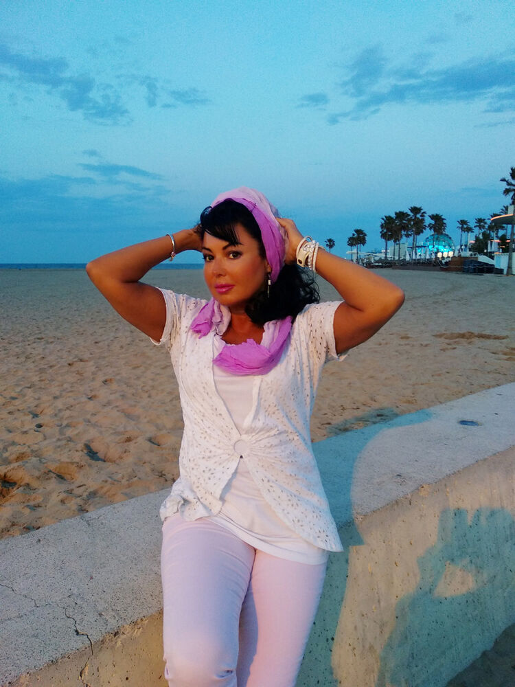  ,   Tatiana, 54 ,     , c 