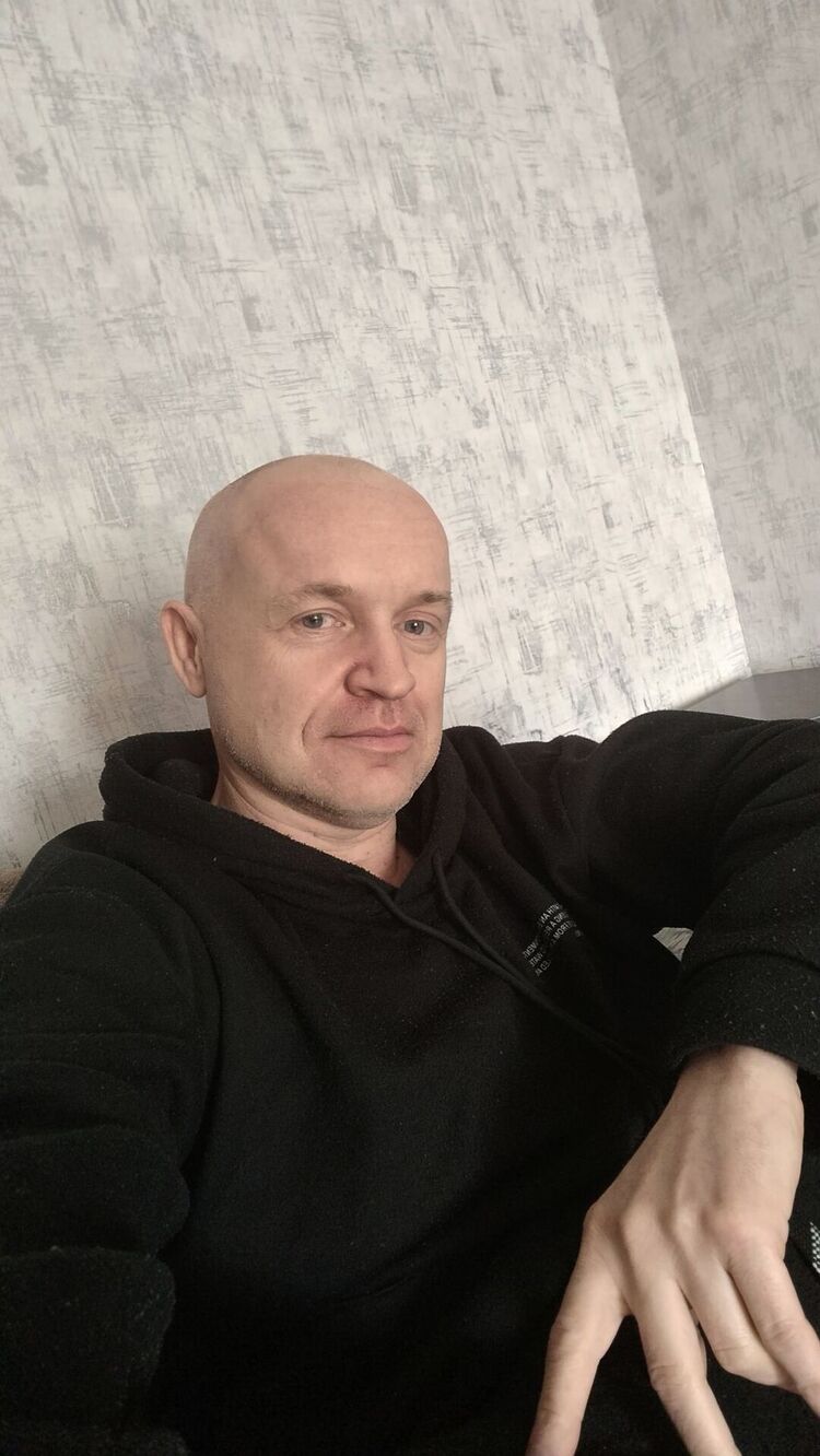  44182676  , 48 ,    