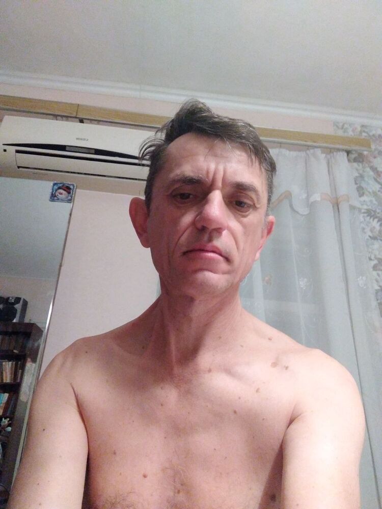  42566586  , 46 ,    