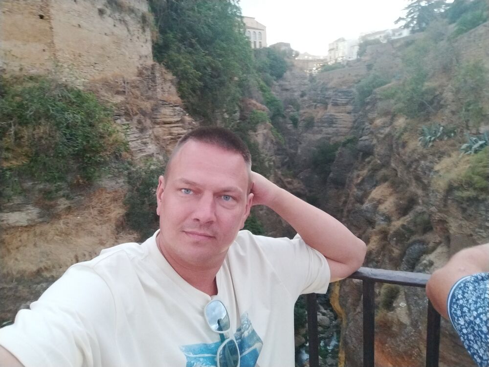 Malaga,   ALIAKSEI, 40 ,   ,   