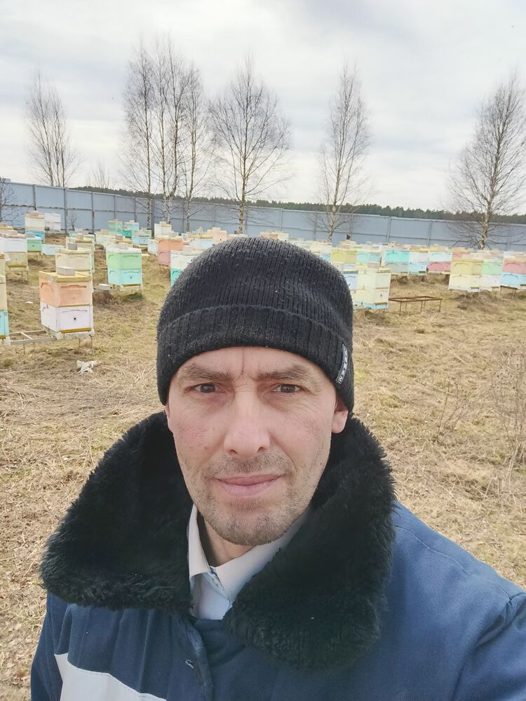  39673956  Alexey, 49 ,    