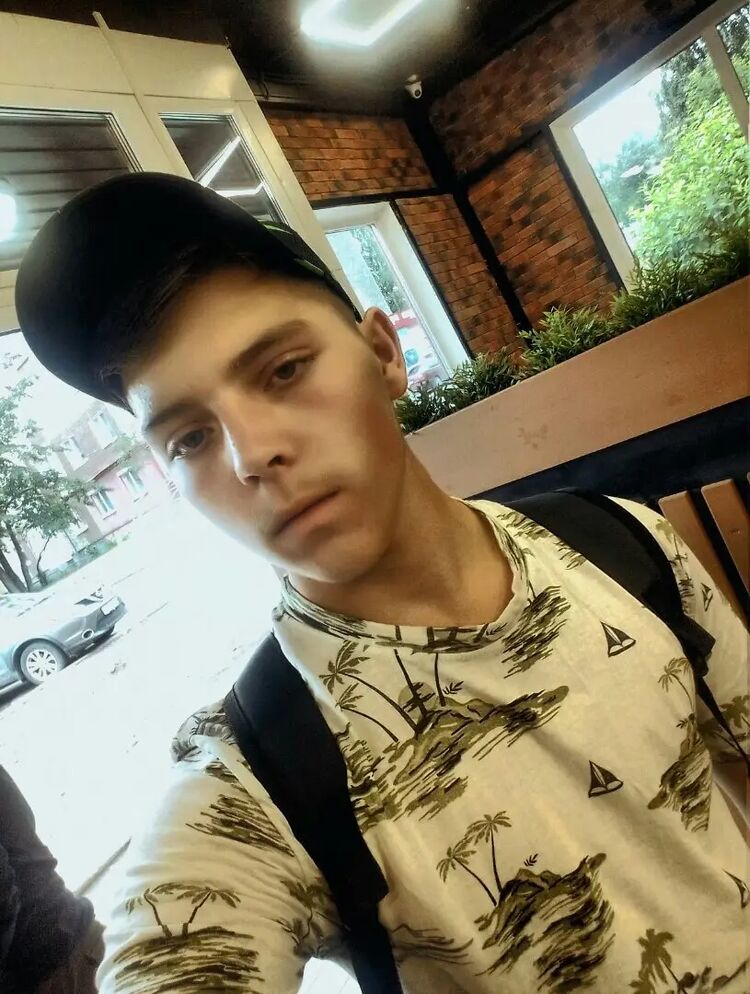  32665526  , 21 ,    
