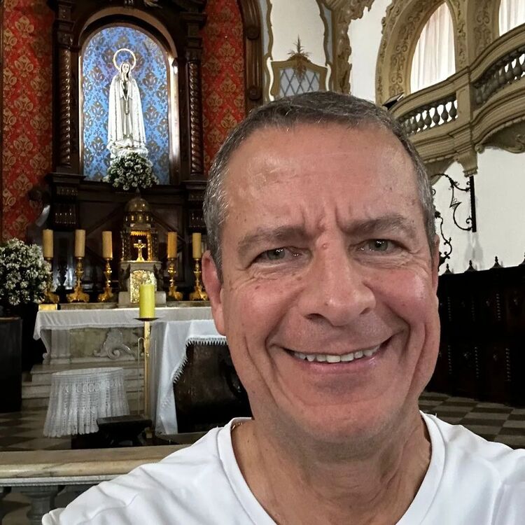  -,   Nicolas, 54 ,   ,   