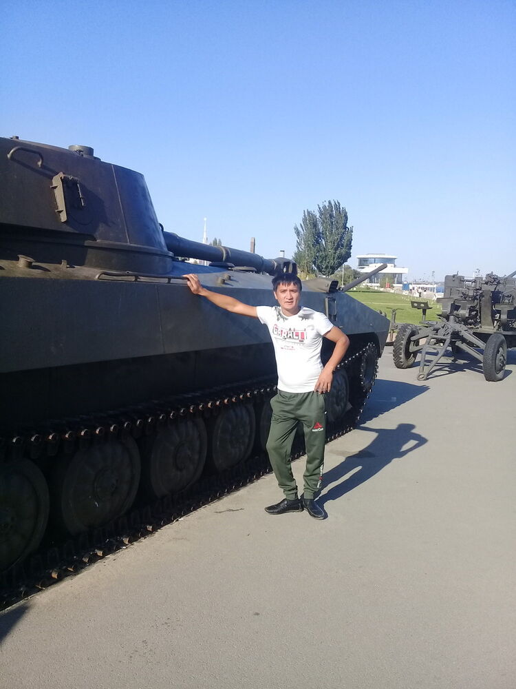  ,   Muza, 36 ,   ,   , c , 