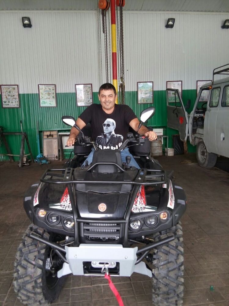  41086846  Alik, 49 ,    