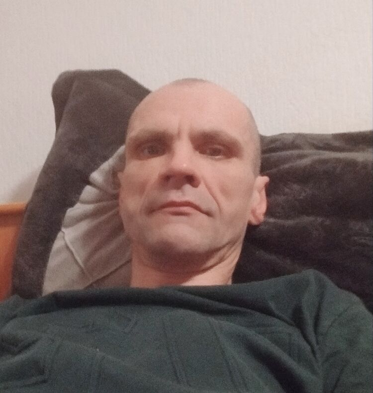  42717926  , 47 ,    