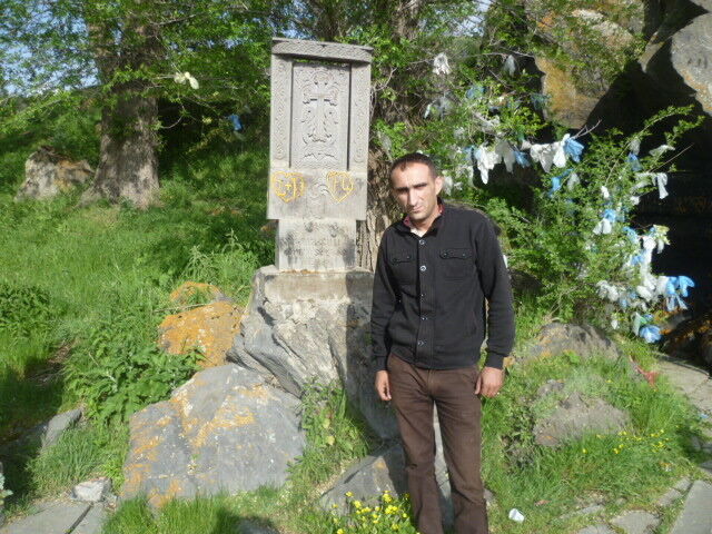  4949866  ARTUR, 38 ,    