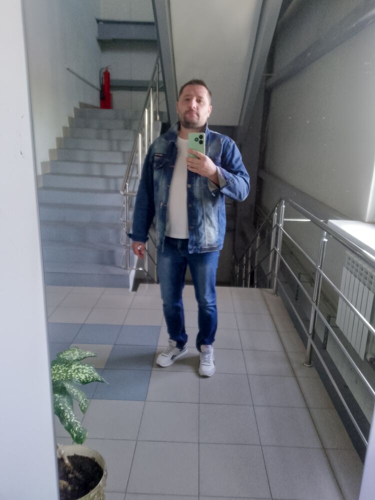  47886716  , 37 ,    