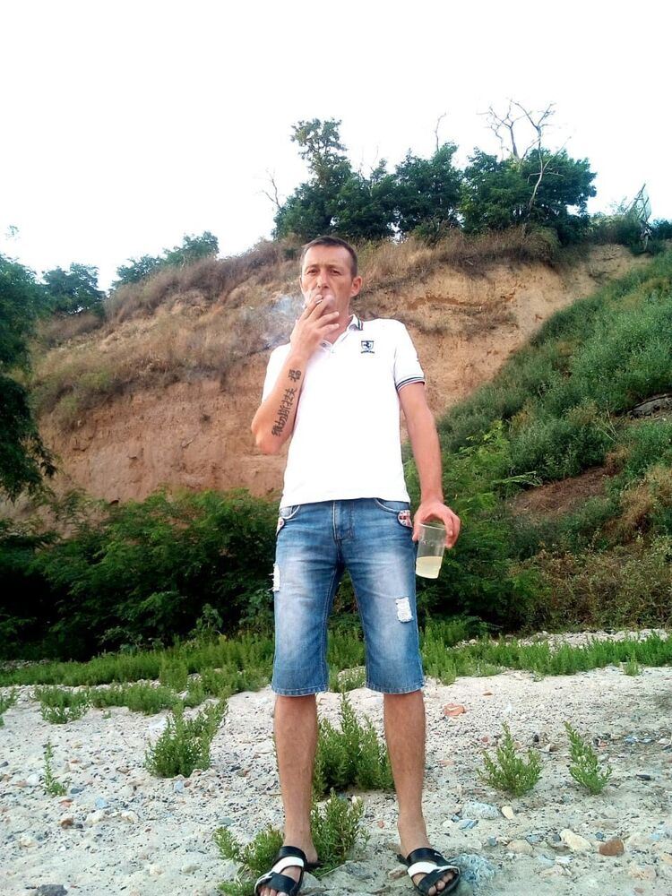  31568526  , 45 ,    