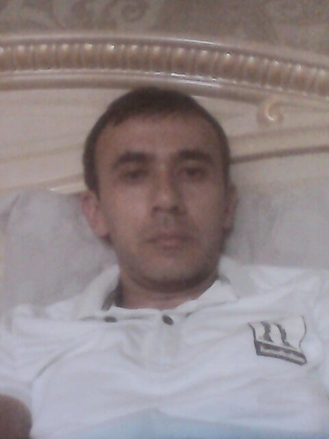  ,   Farhod, 44 ,   