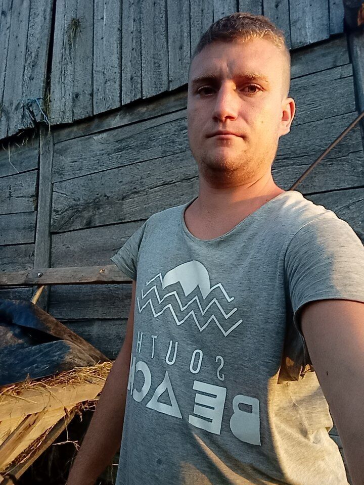  23784626  , 28 ,    