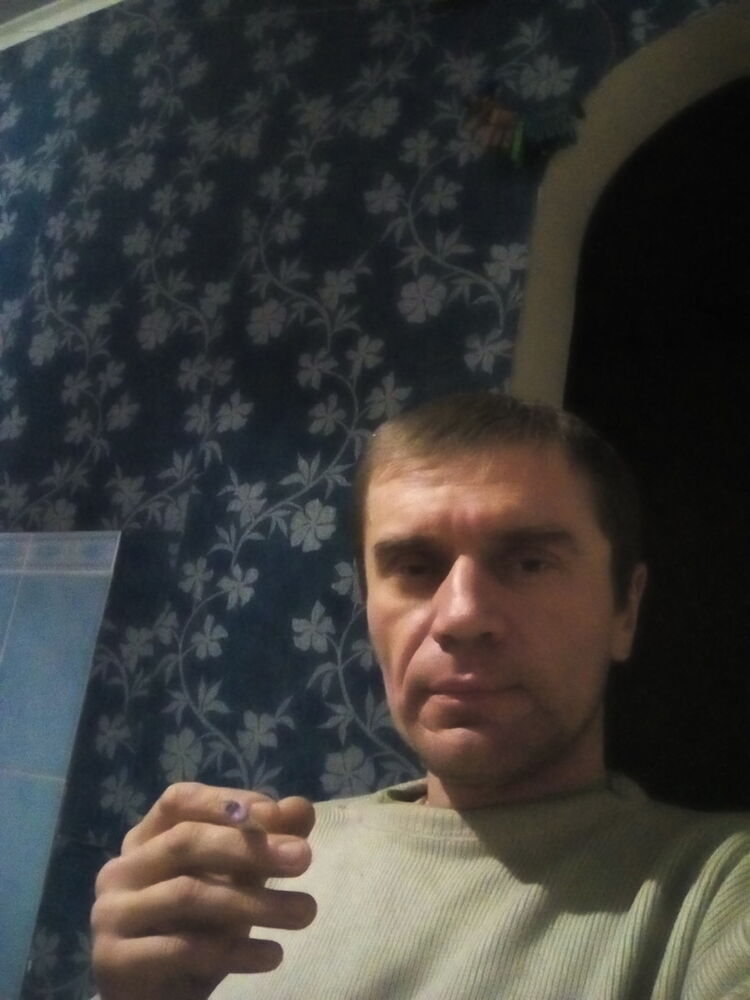  7047576  DON HUAN, 44 ,    