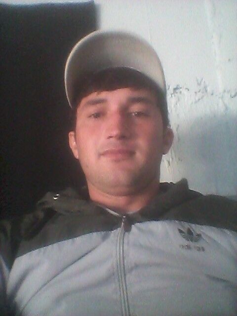  ,   Ruslan, 30 ,  