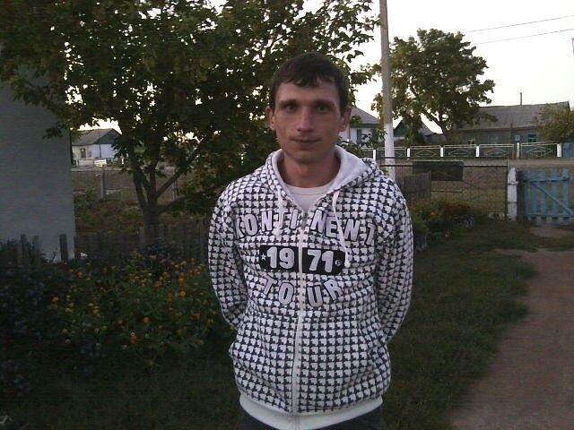  12406826  , 44 ,    