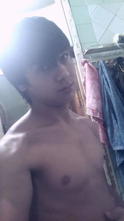  6036776  Beka, 31 ,    
