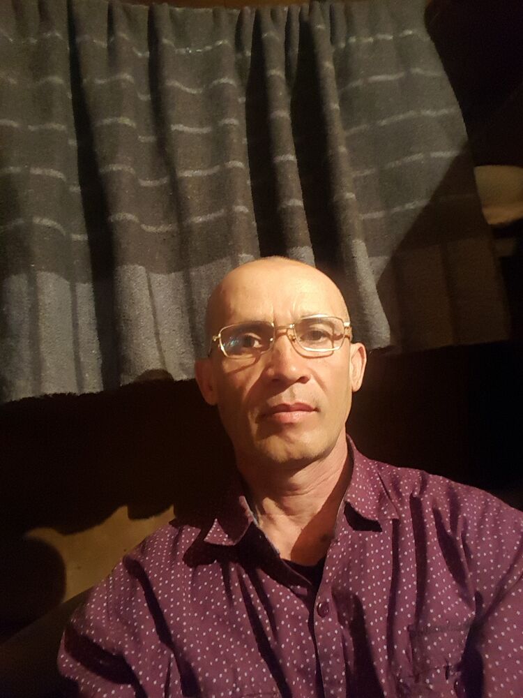  41754256  , 52 ,    
