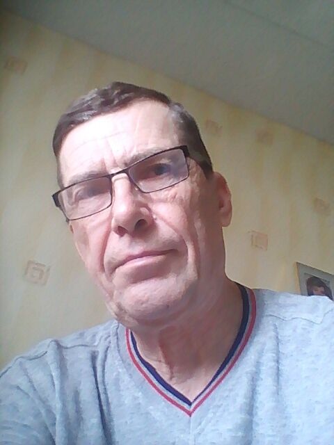  27731166  Alexander, 66 ,    