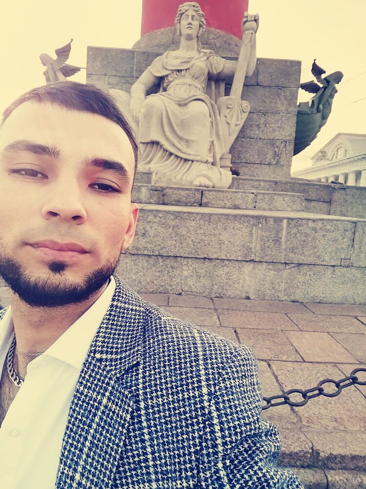  38228936  Boboruh, 27 ,    