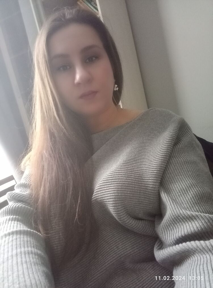  47445146  , 37 ,    -