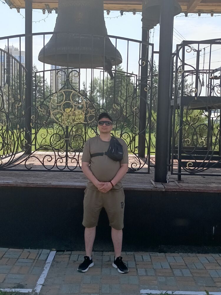  43869326  Artyom, 34 ,    