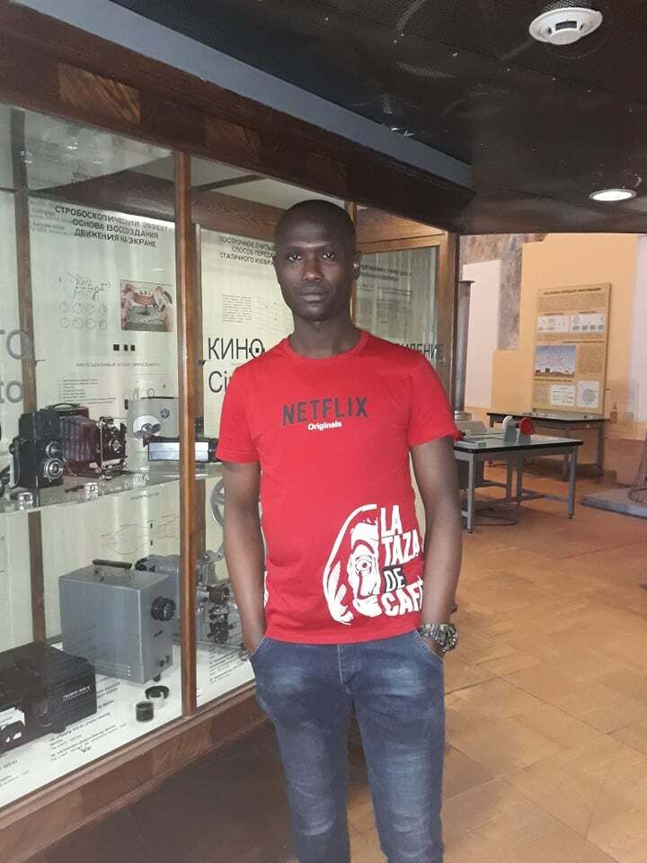  35806406  , 40 ,    -