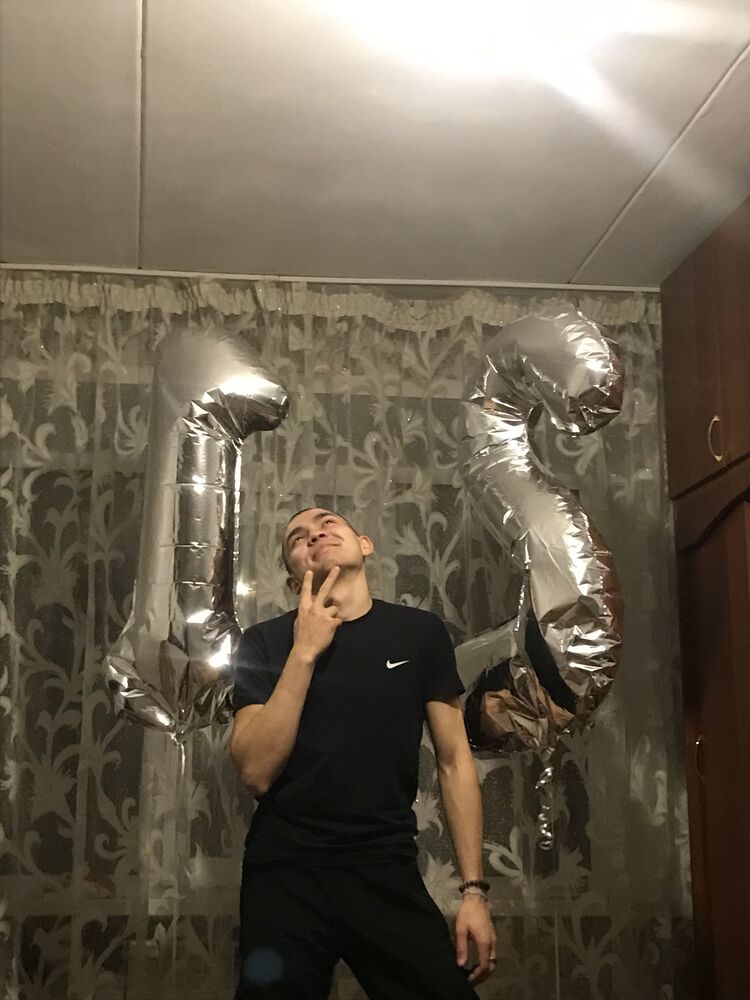  34248156  , 21 ,    