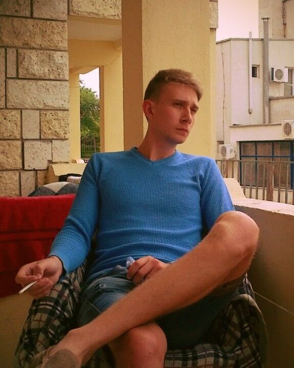  8407246  Rostyslav, 29 ,    