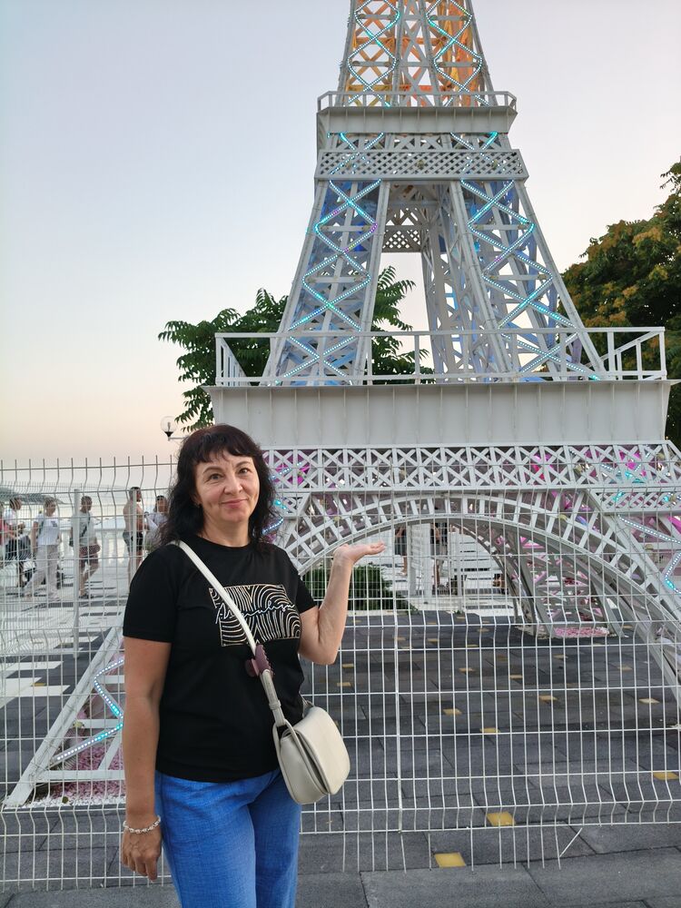  53016216  , 48 ,    -