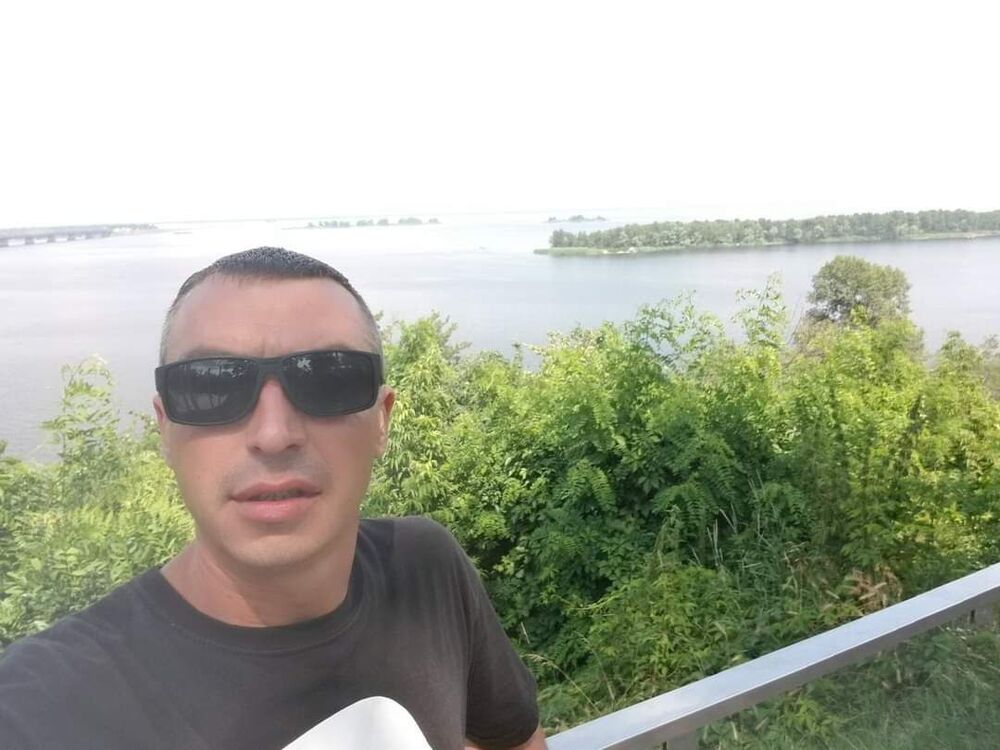 ���� 37318106 ������� �������, 42 ����, ���� ���������� � �����