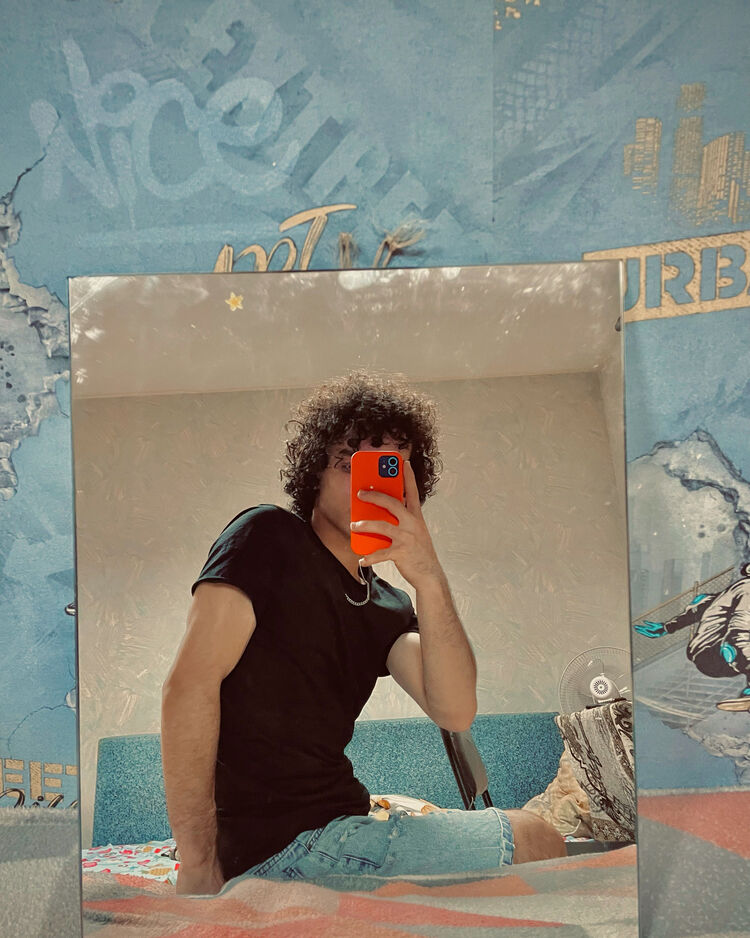  50477606   , 23 ,     