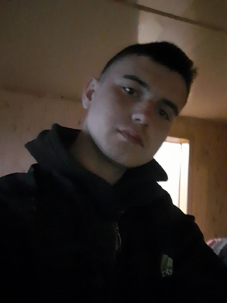  32345826  , 23 ,    