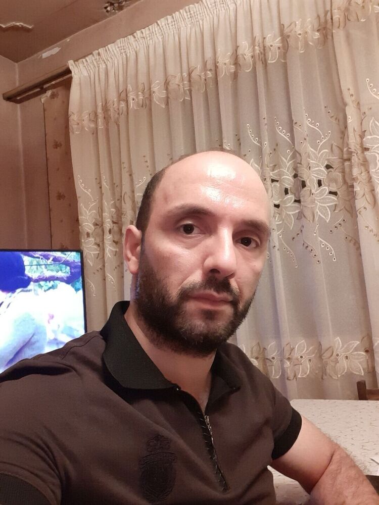  24186956  , 42 ,    