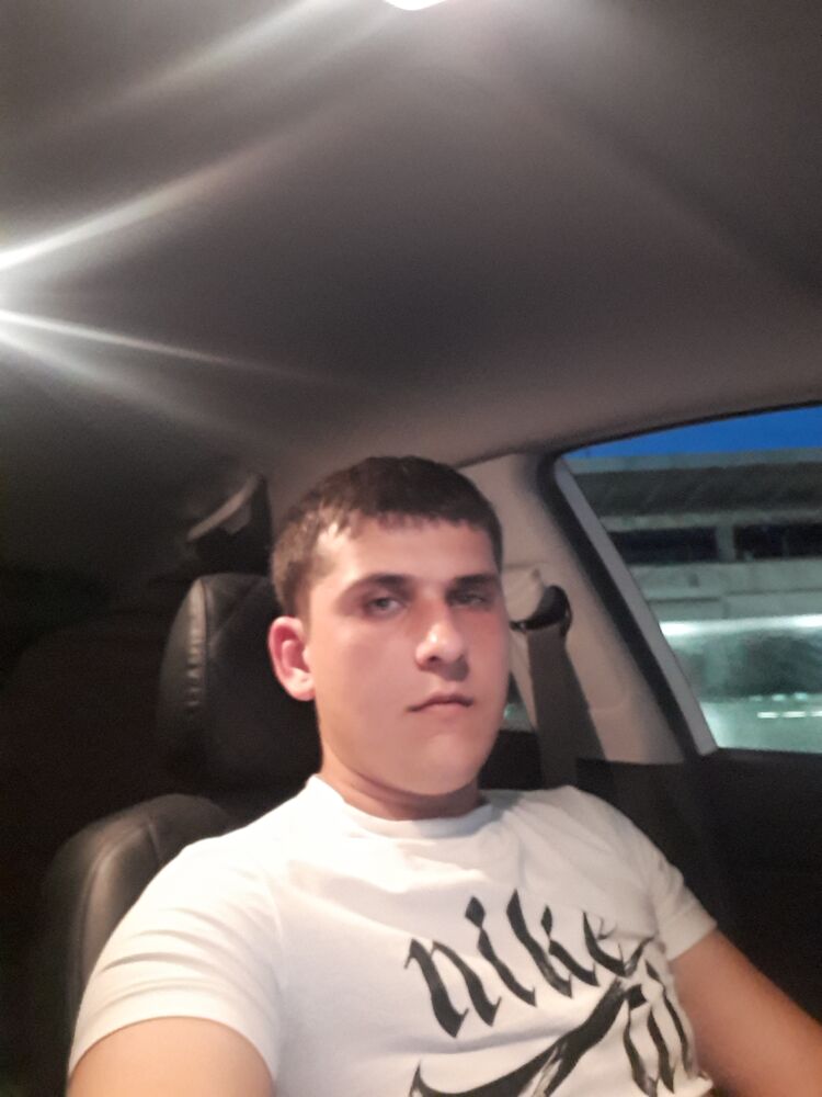  24978646  , 33 ,    