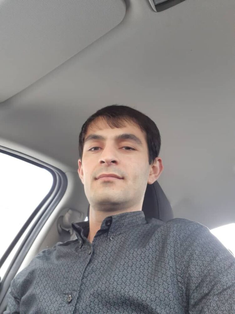  32464846  Farid, 33 ,    