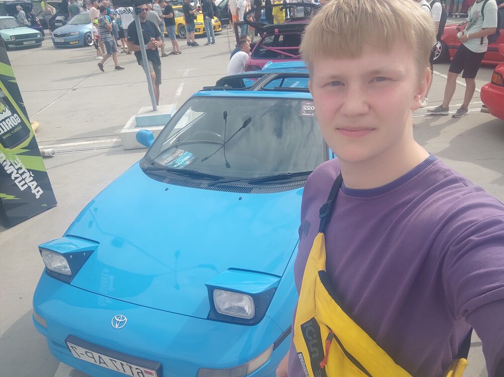  39880226  Vlad, 21 ,    