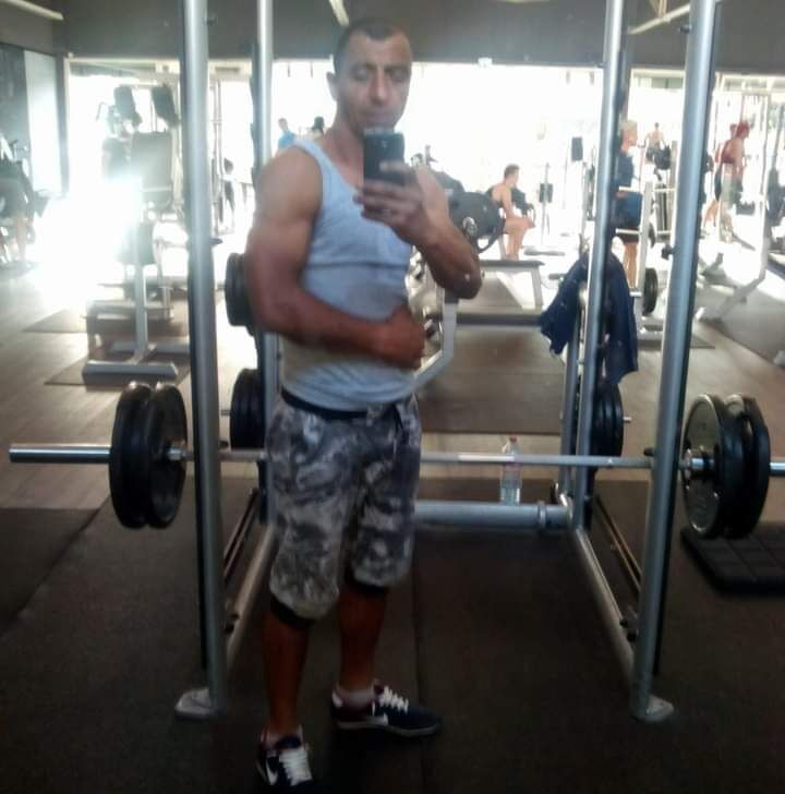  23134616  Bedri, 52 ,    Eschau