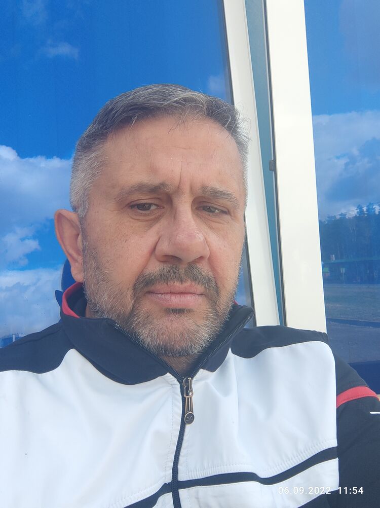  29193456  Vasya, 51 ,    