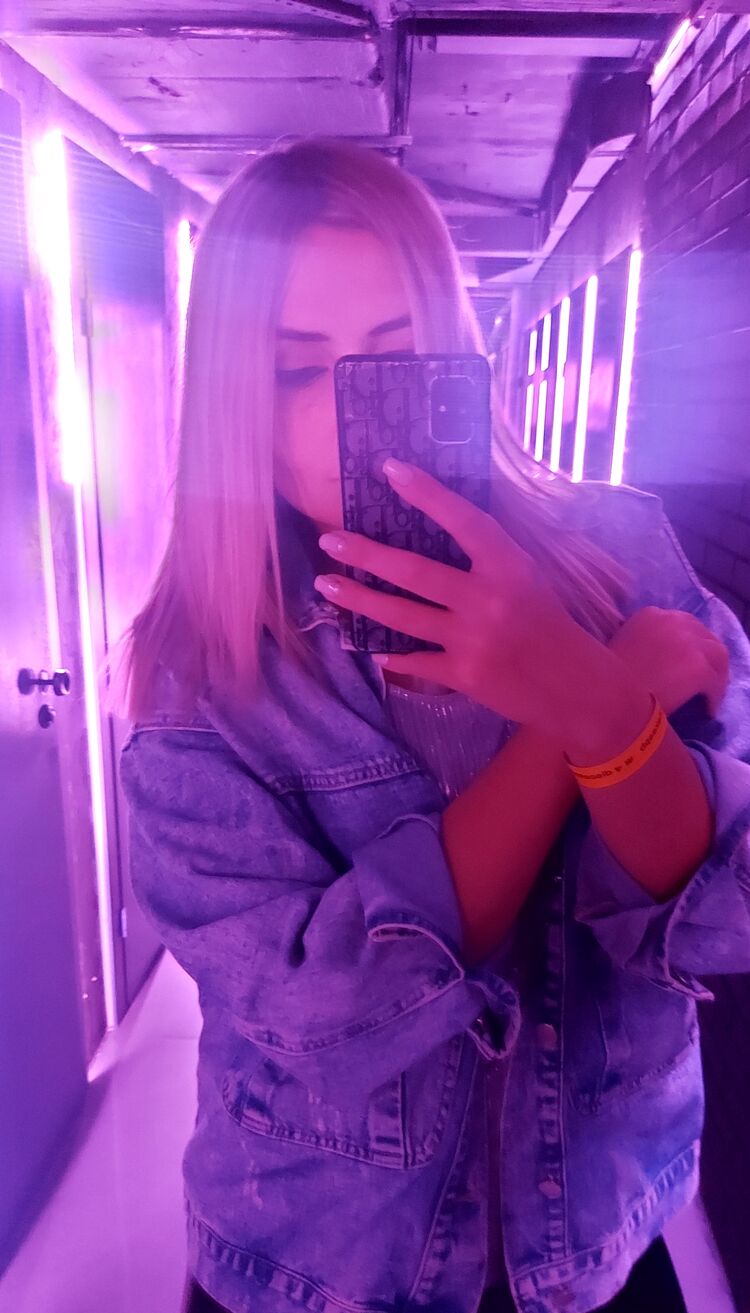 ���������� �����-���������, ���� ������� Karina, 33 ����, ������������ ��� ������, ����� � ���������, c�������� ���������, ���������