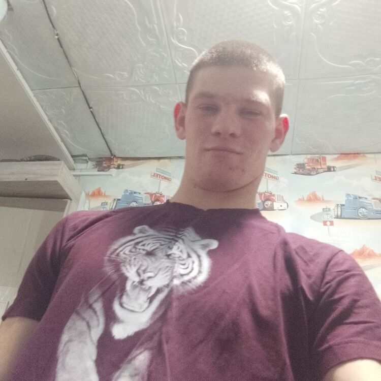  ,   Igor, 23 ,   ,   