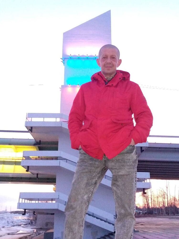  43140396  Sergey, 47 ,    