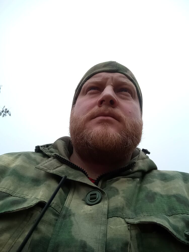  32573296  , 40 ,    