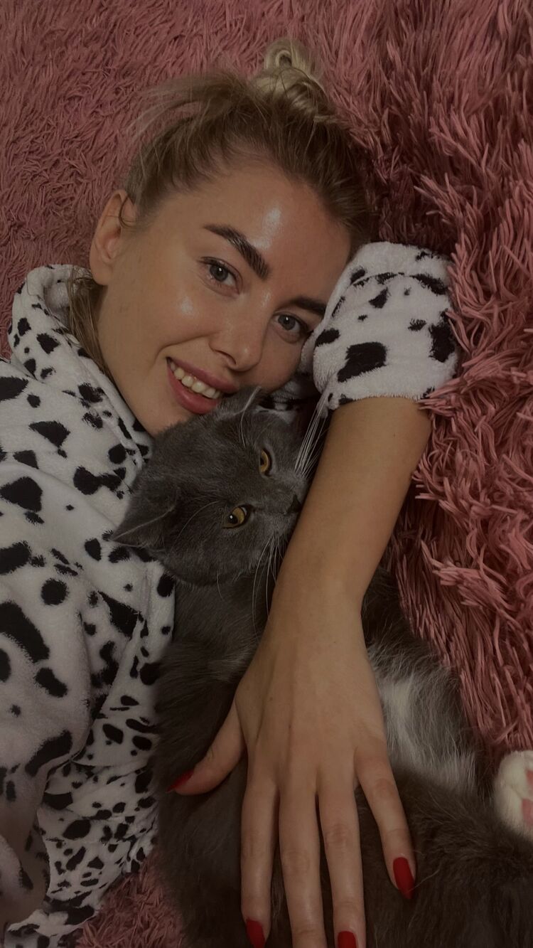  ,   Olga, 33 ,     , c 