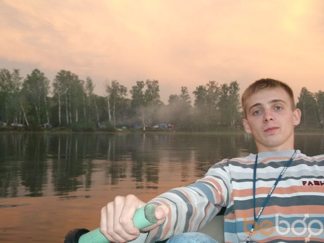  970476  Aleksei, 34 ,    