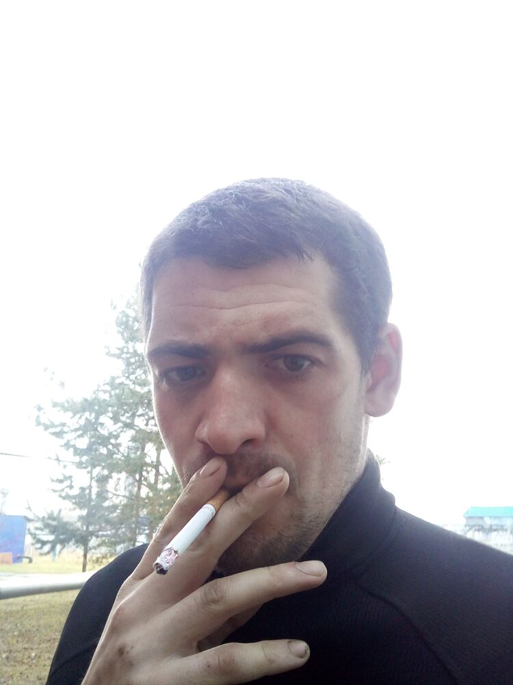  ,   Mikhail, 35 ,   ,   , c 