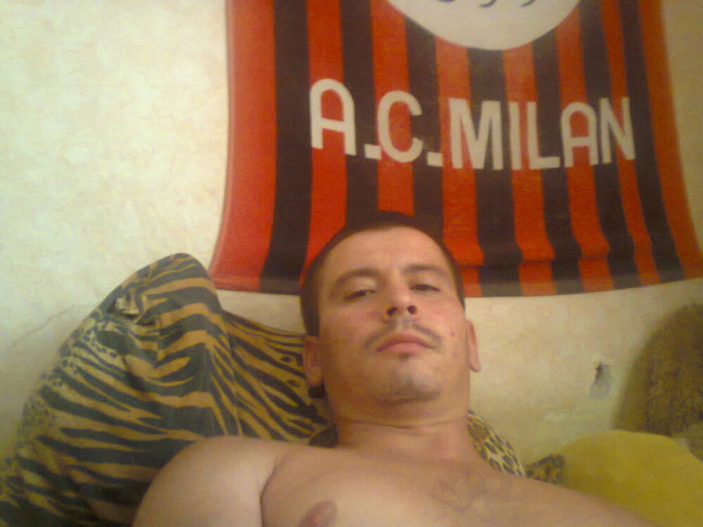  ,   Maxim, 40 ,   ,   , c 