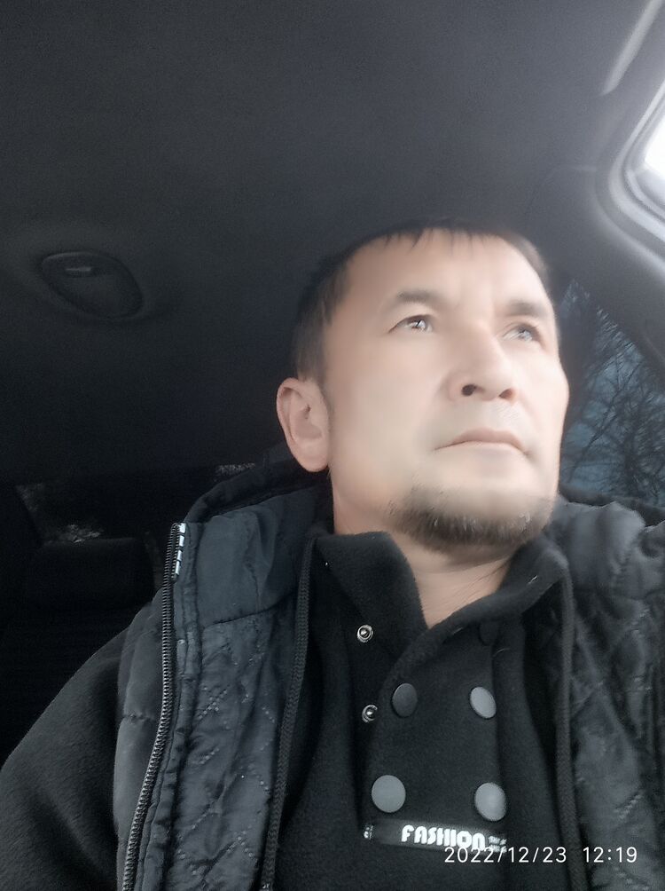  35702036  , 52 ,    