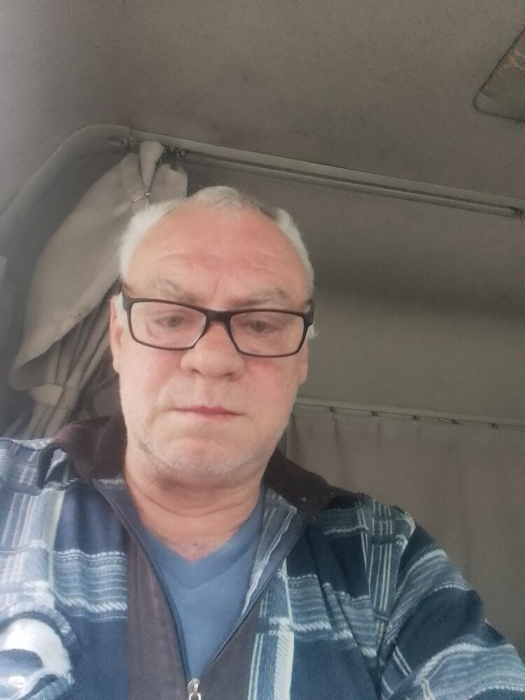  39521826  , 62 ,    